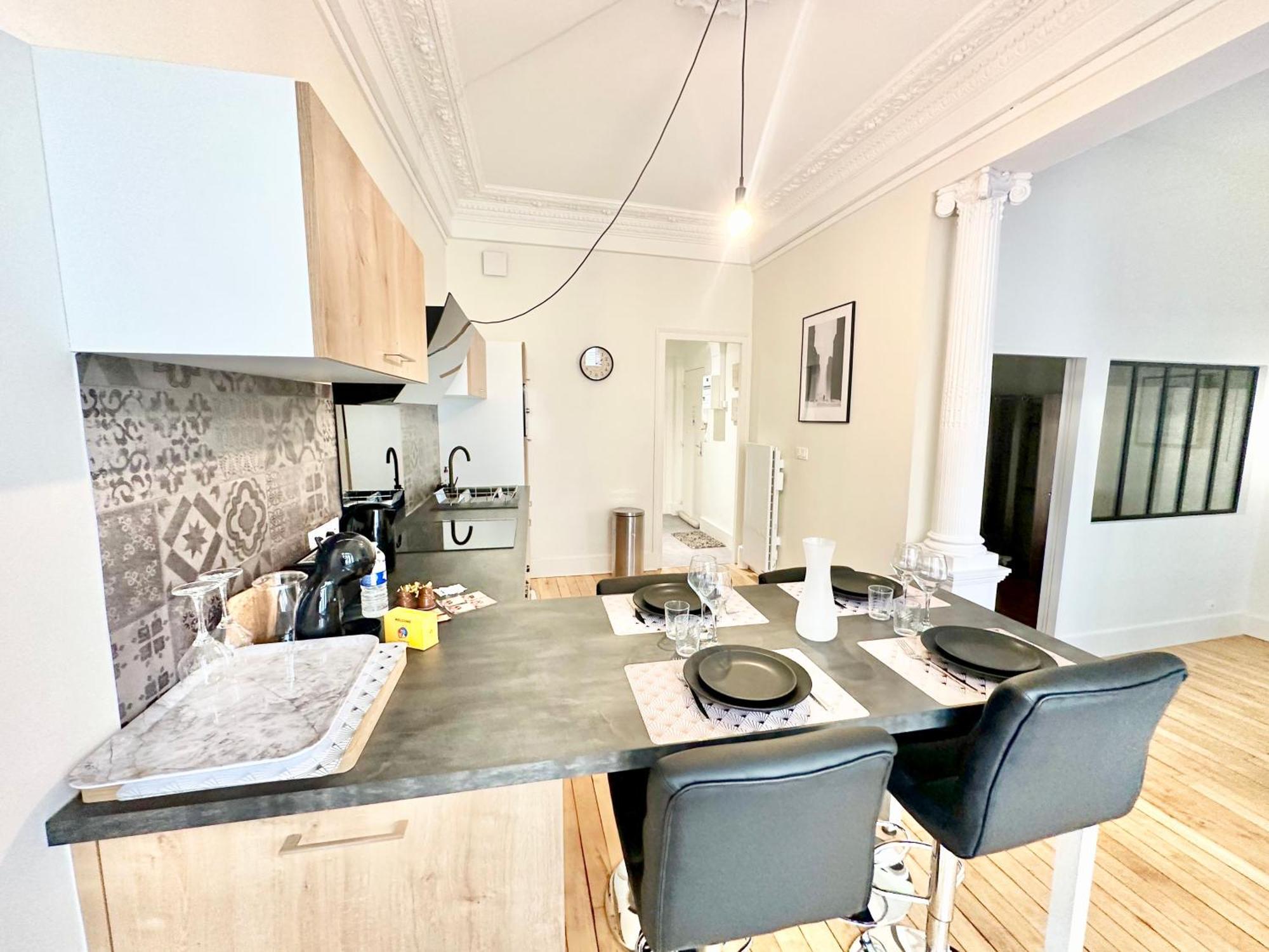 Le Pantheon, Urbain Et Authentique Apartman Limoges Kültér fotó